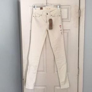 Levi’s 711 Skinny White Jeans